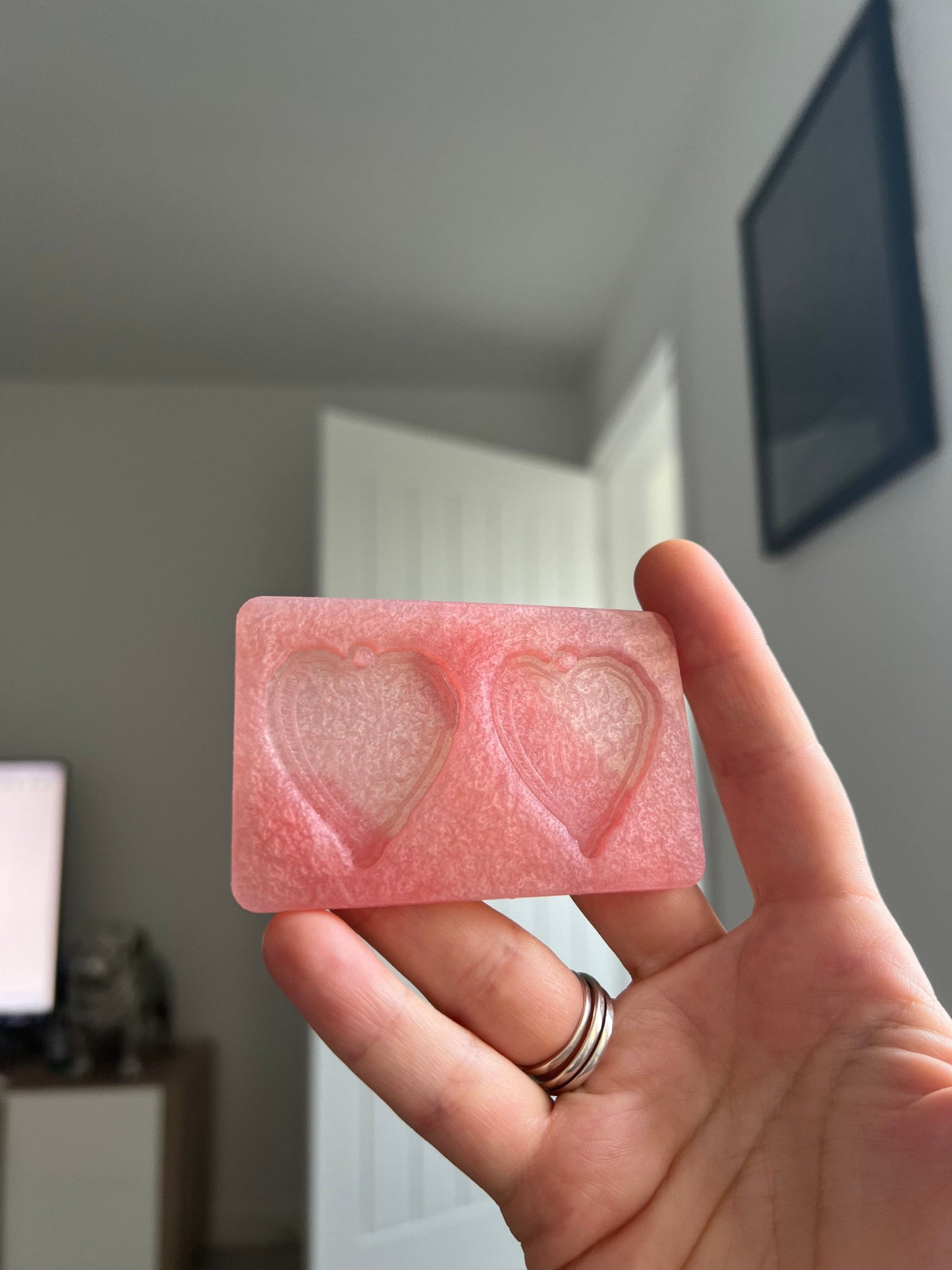 1.5 inch Rude Sl*t Hearts Silicone Mould