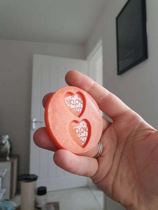 1 inch Spooky Gal Hearts Silicone Mould