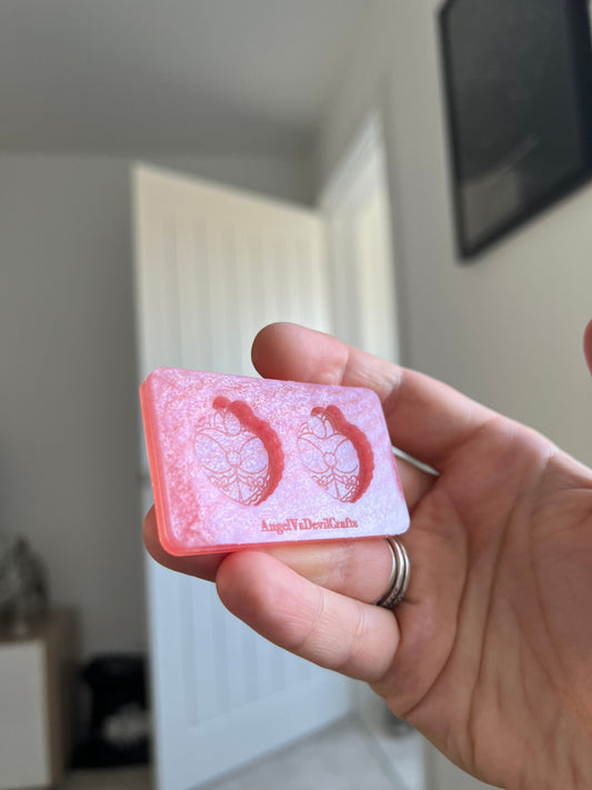 1 inch Bunny Butt Hearts Silicone Mould