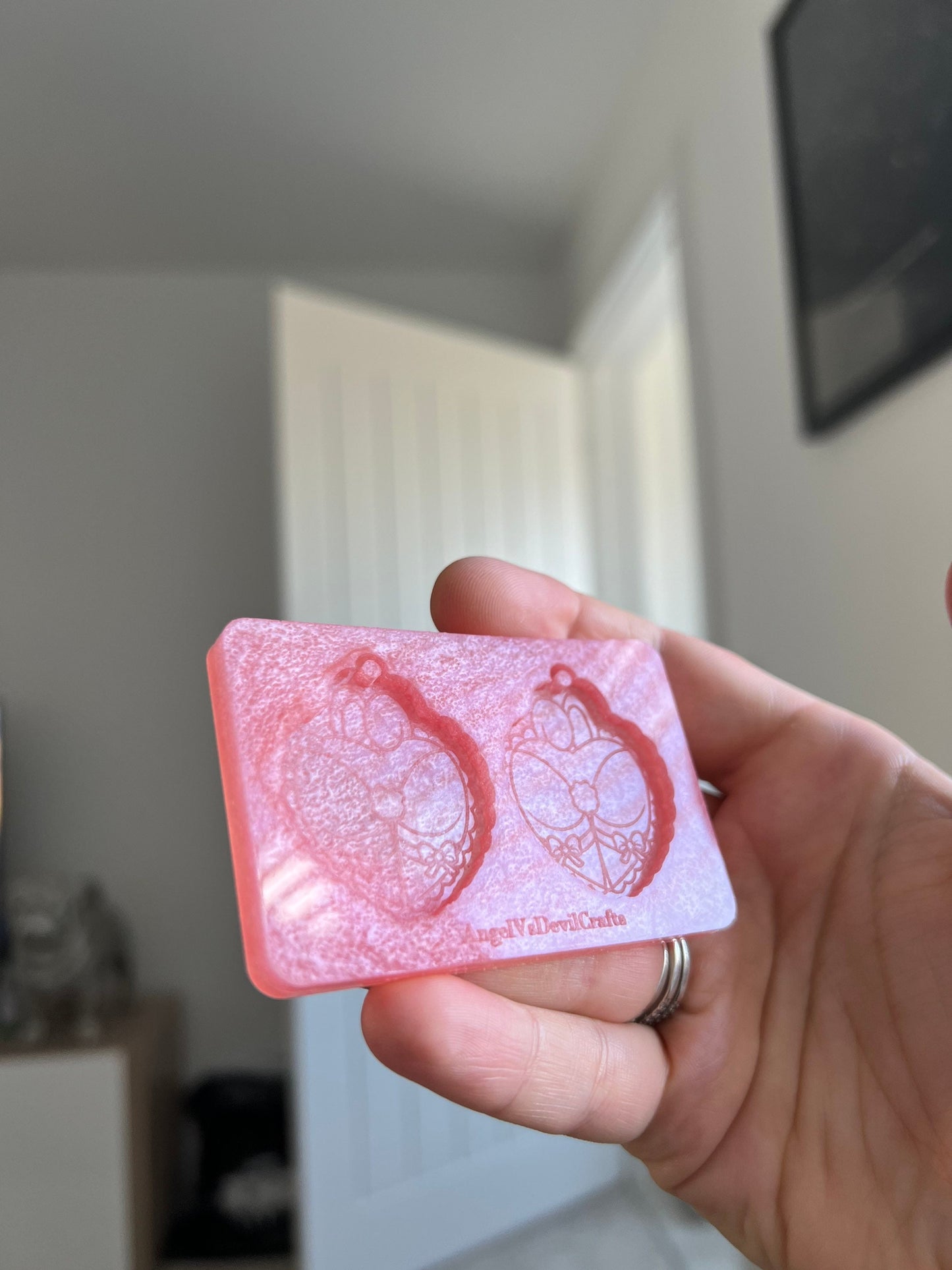 1.5 inch Bunny Butt Hearts Silicone Mould