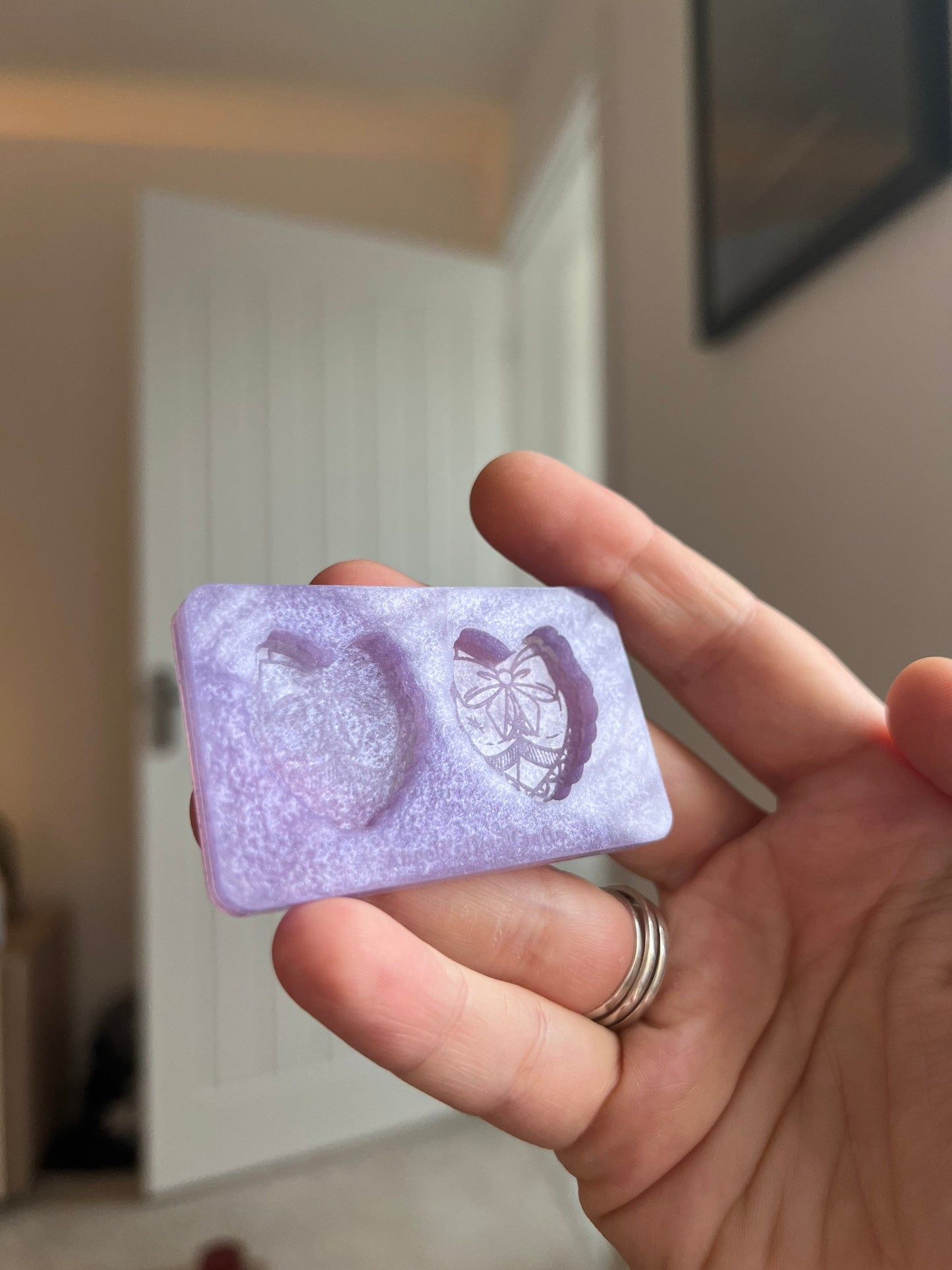 1 inch Rude Bow Butts Silicone Mould