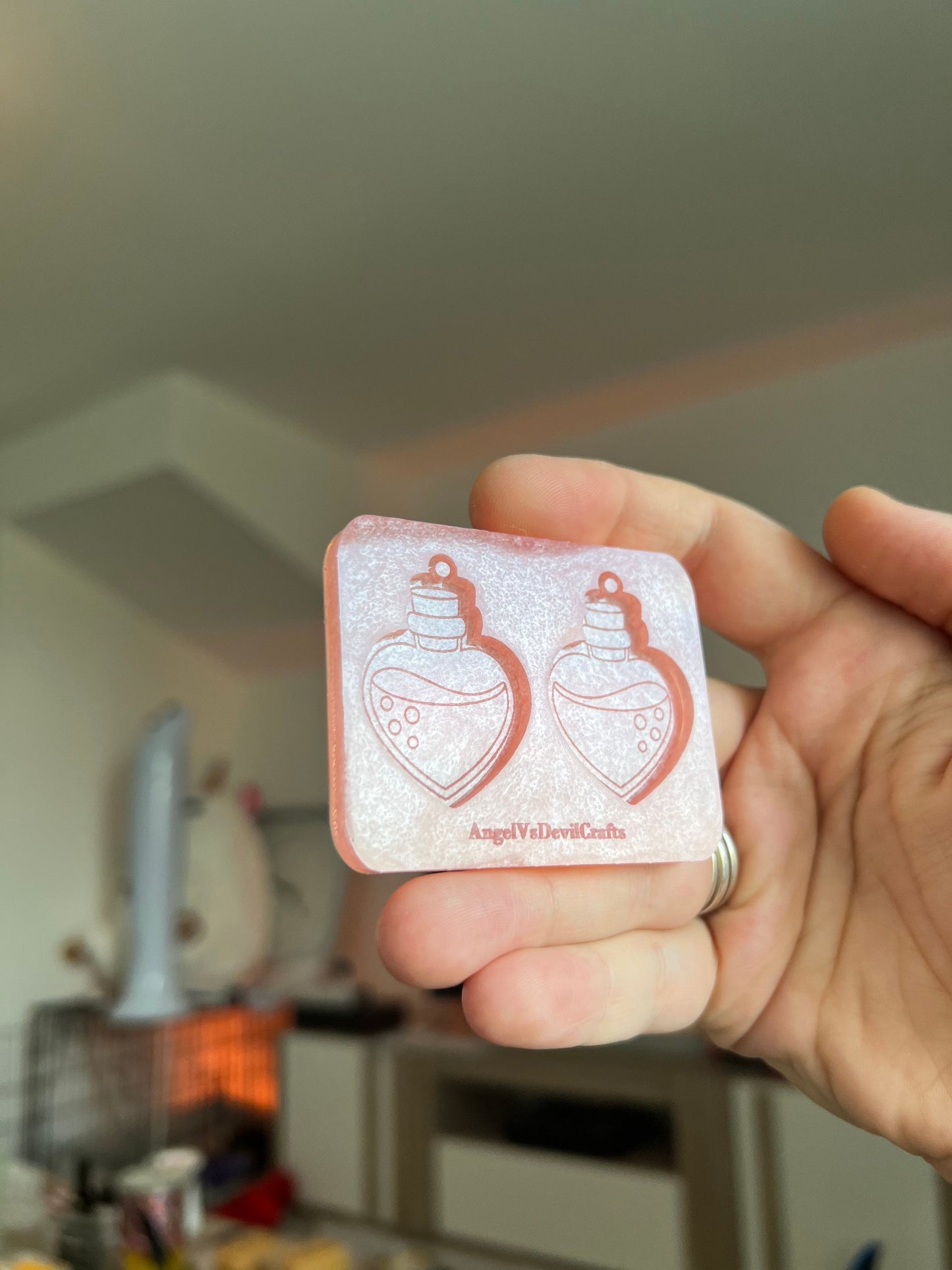 1.5 inch Heart Potions Silicone Mould