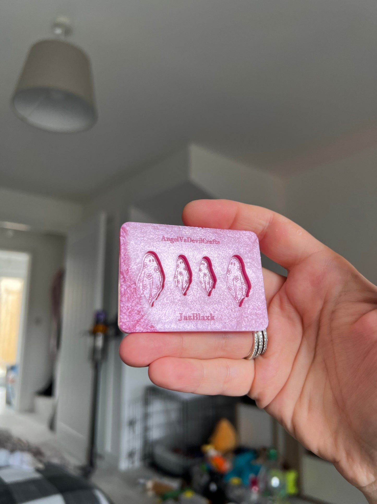 0.75 & 1 inch Flower Ghosts Silicone Mould