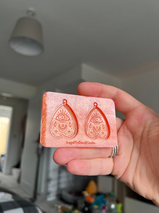 1.5 inch Crying Eyes Planchettes Silicone Mould