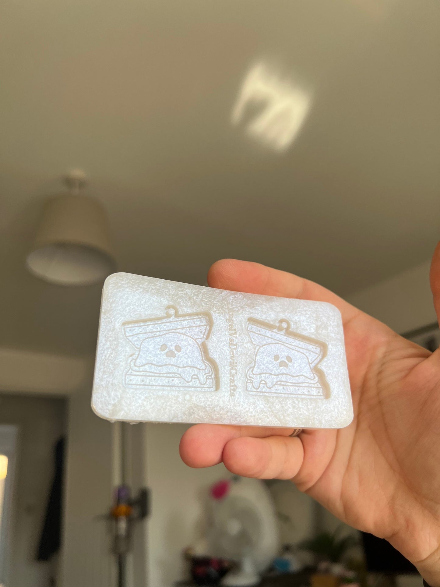 1.5 inch Spooky S’mores Silicone Mould