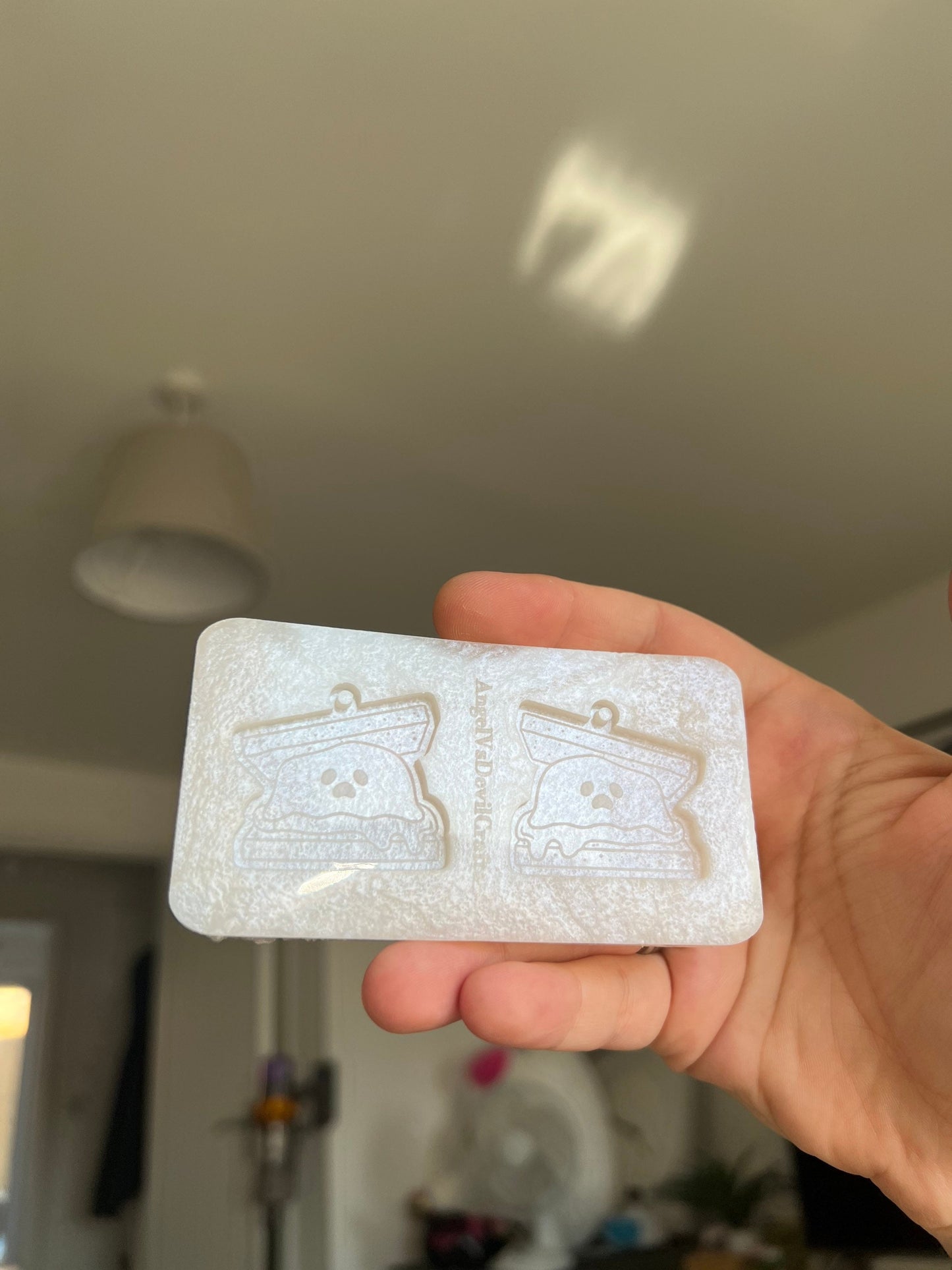 1.5 inch Spooky S’mores Silicone Mould
