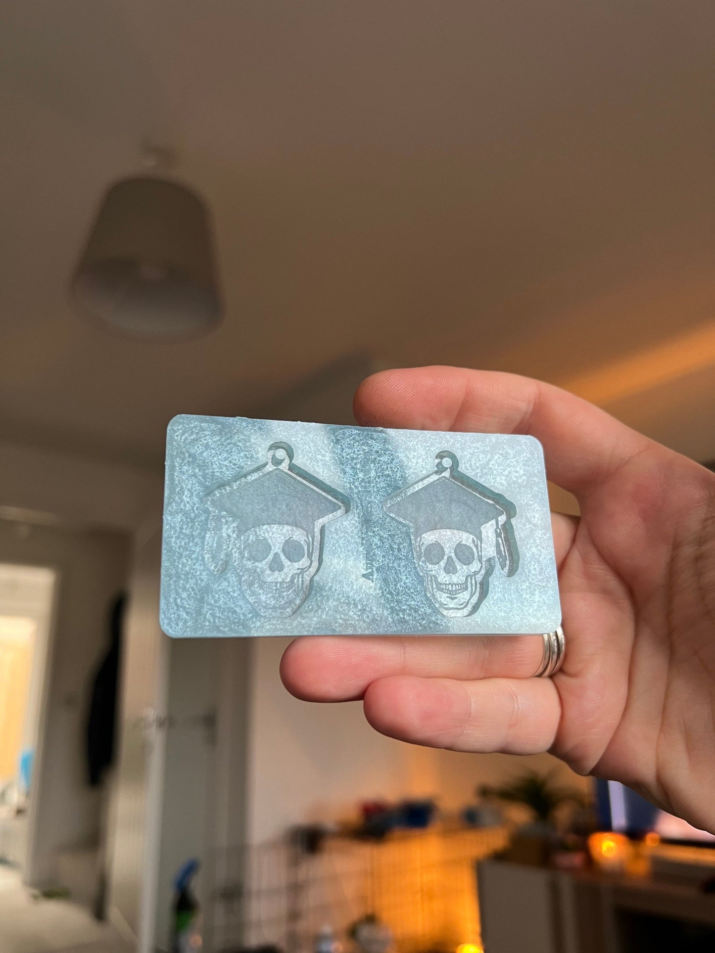1.5 inch Graduation Skulls Silicone Mould