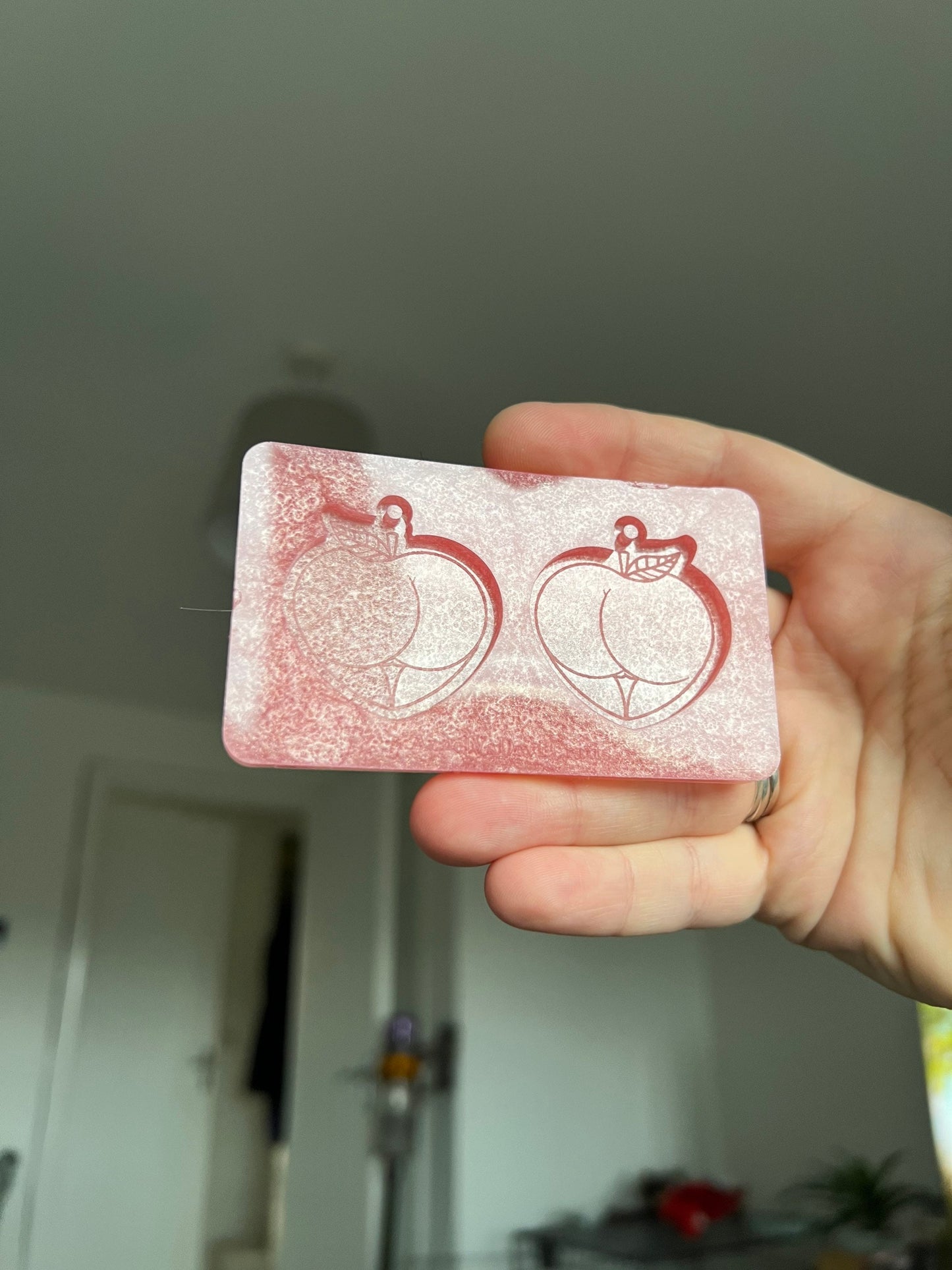 1.5 inch Peach Butts Silicone Mould